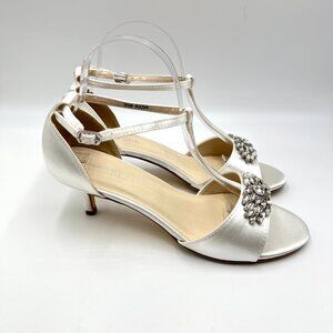 Touch Ups‎ Womens Size 9.5 Ophelia White Satin Jeweled Dress Sandals Heels Shoes
